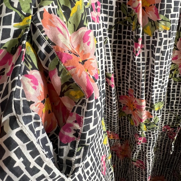 Johnny Was 100% silk dress - Picture 8 of 16